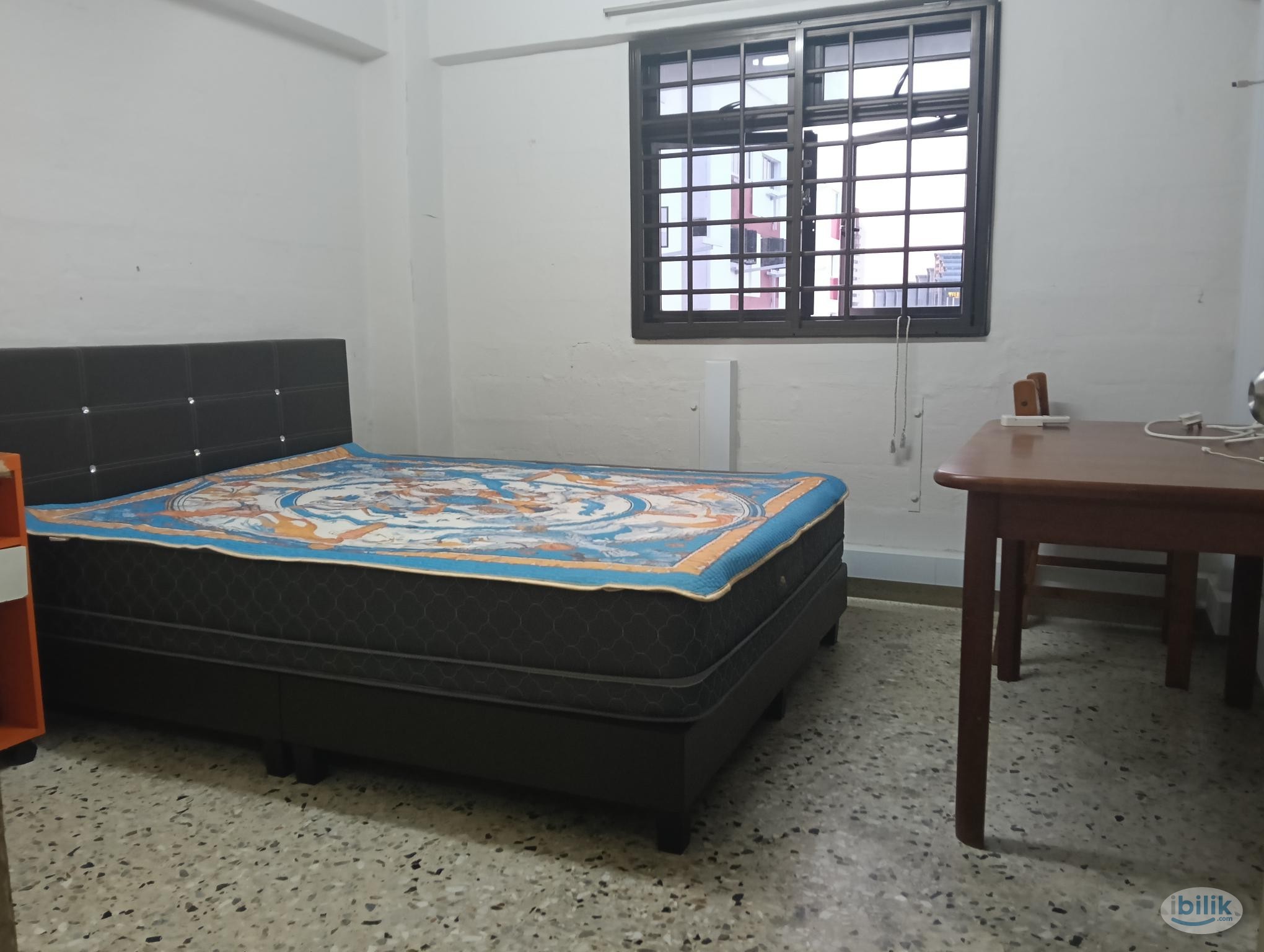 Image 2 of Chinatown @ Blk 4 Sago Lane - Room rental in 
