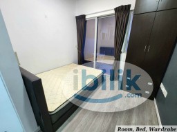 Room Rental in  - Master Room with on-suite Bathroom & Balcony @ Geylang Condo