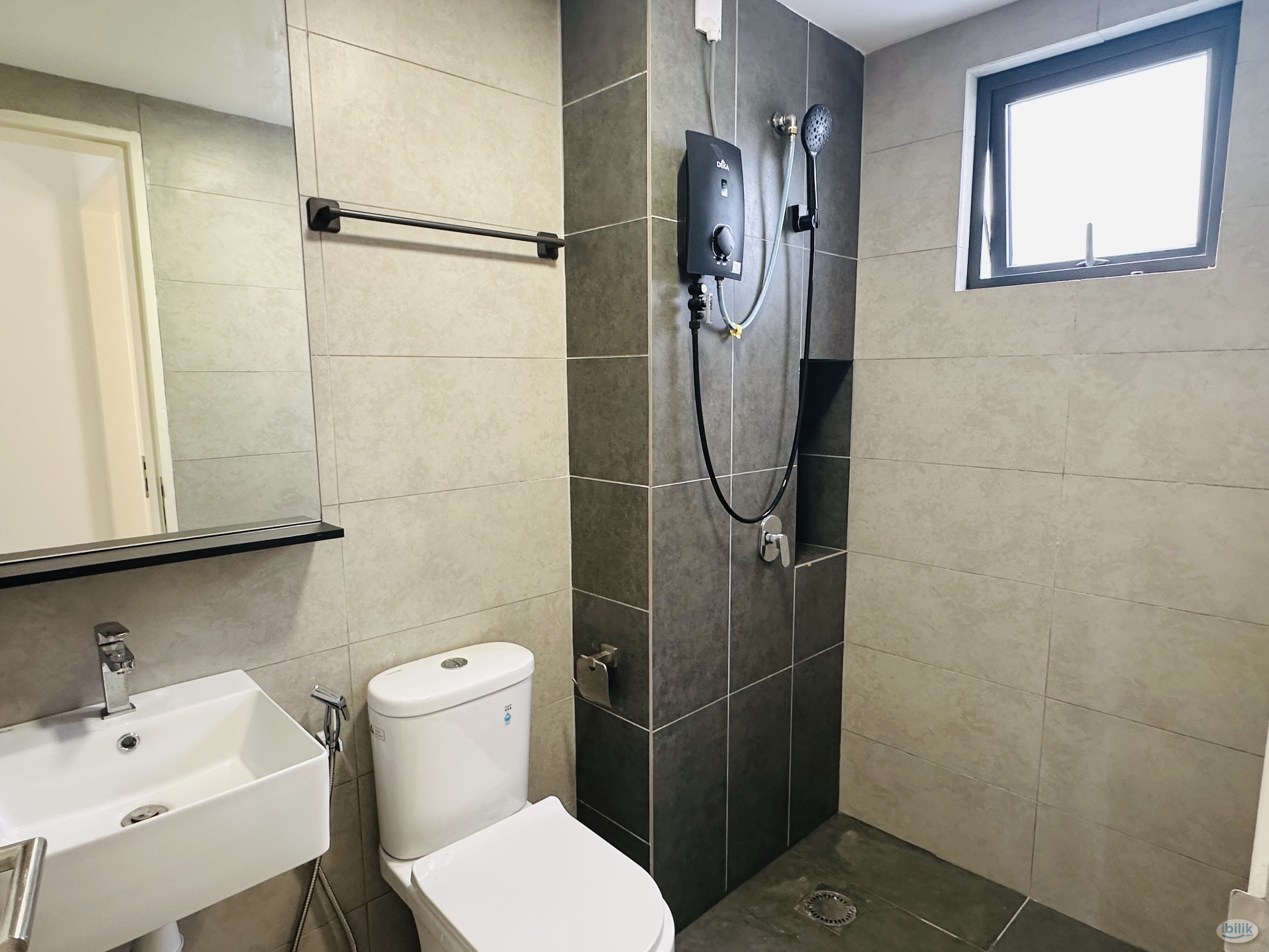 Image 5 of Middle Room at D'Erica Damansara Perdana, Petaling Jaya 10 mins Drive To 1 Utama - Room rental in 