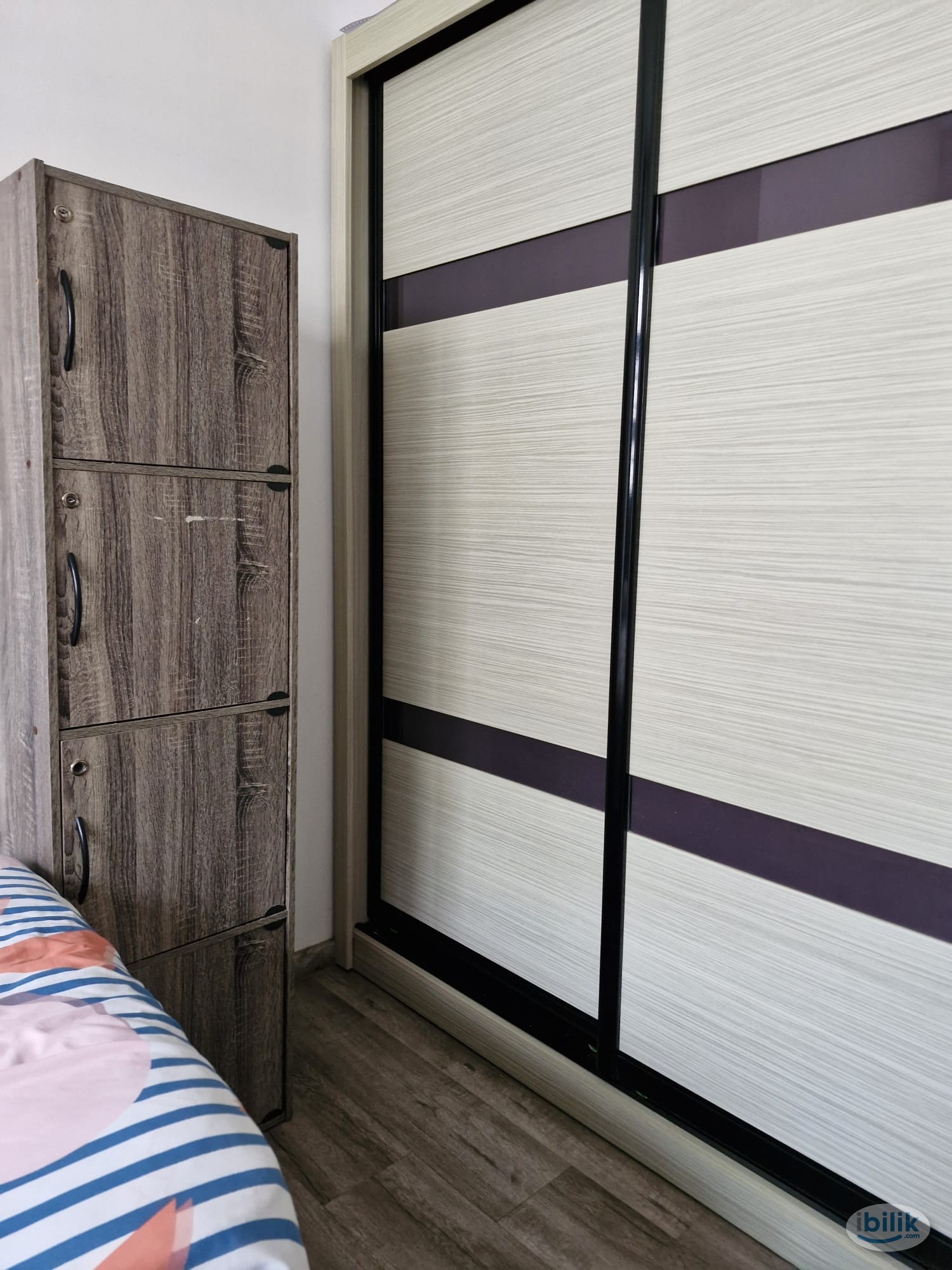 Image 2 of Common room for share at Bukit Batok, Singapore - Room rental in 