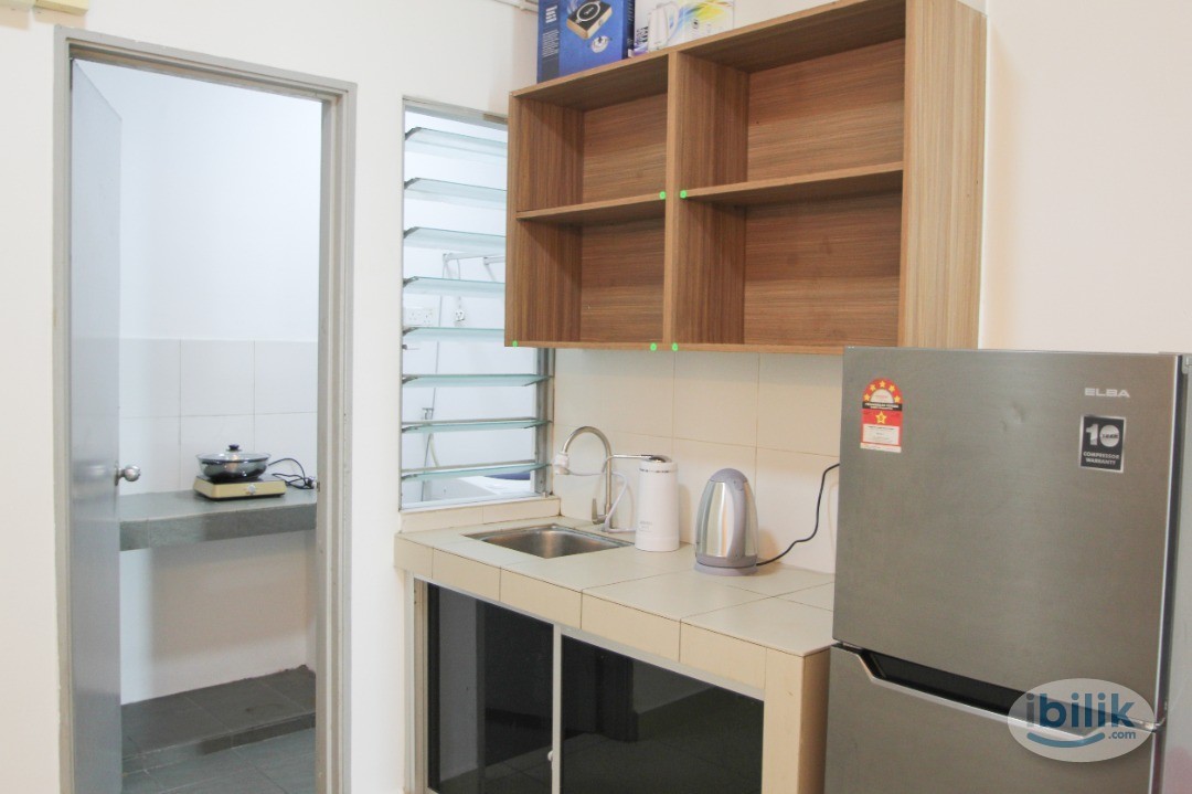 Image 1 of Single Room at Casa Residenza, Kota Damansara..`` - Room rental in 