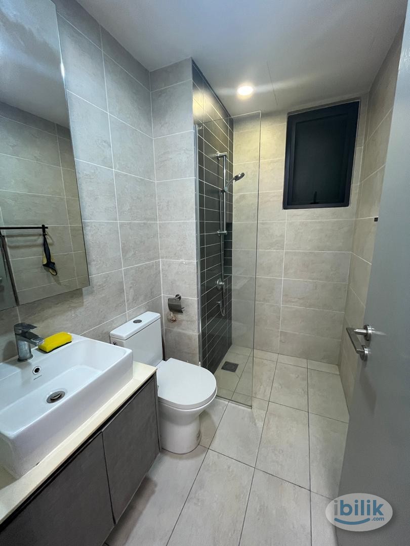 Image 4 of Female Unit Master Room at Millerz Square, No Partition Unit Dasein Academy - Room rental in 