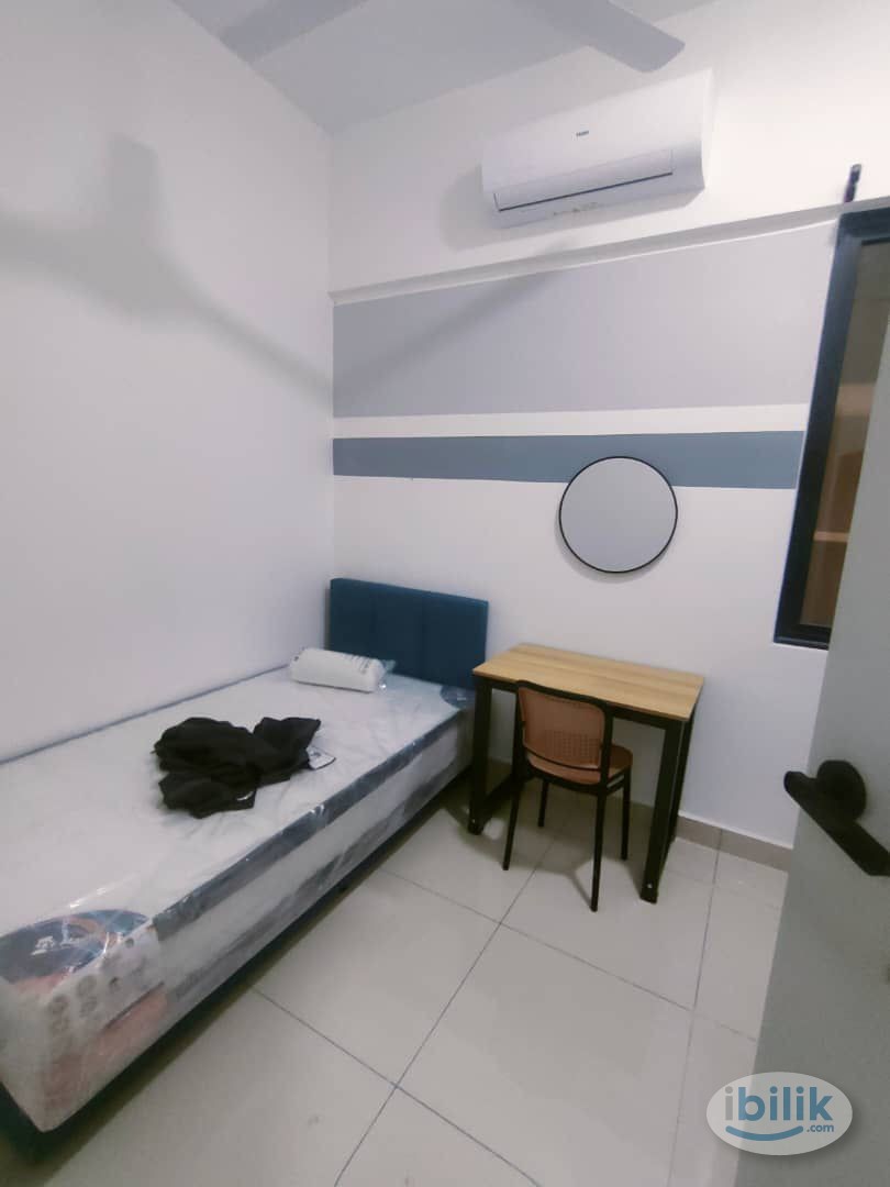 Image 2 of 🏠Low deposit 🏠🥳Early Bird Price & Private Room @ Bukit Jalil🚙🚶5 min drive to Pavillion Bukit Jalil - Room rental in 
