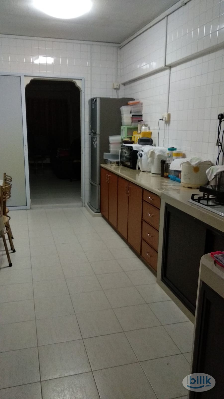 Image 4 of Quiet, clean and neat common room for rent @ Ang Mo Kio Ave 10, opposite AMK ITE. (No agent fees, direct liaise with owner) - Room rental in 