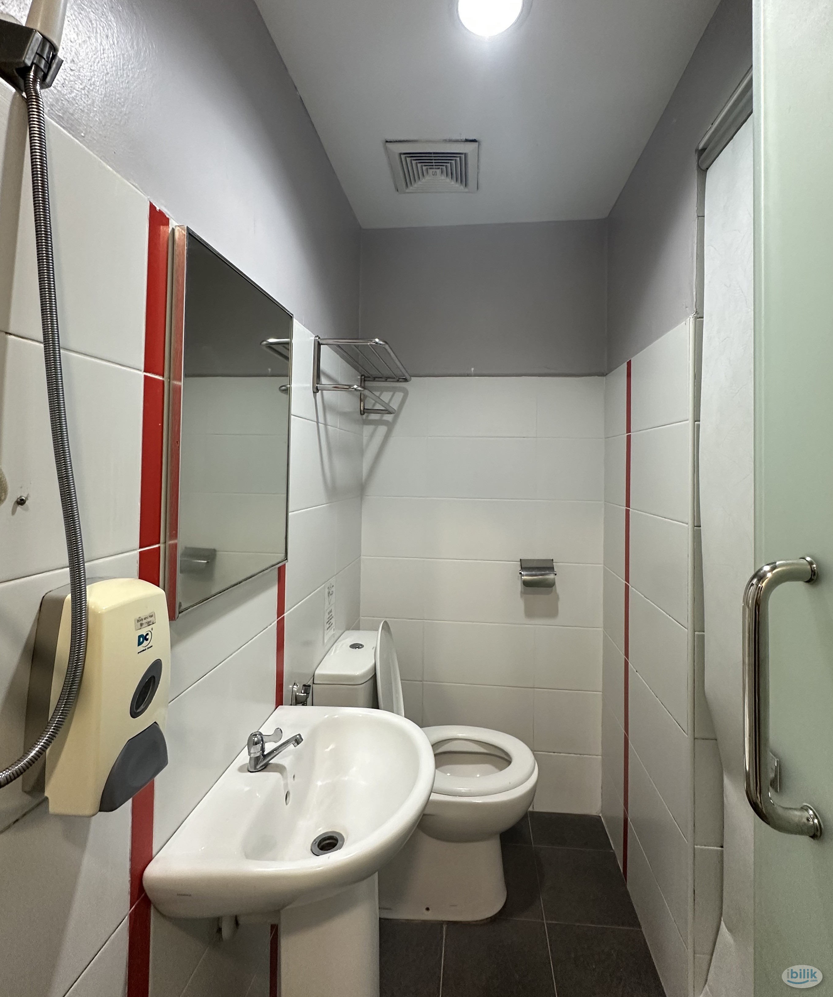 Image 2 of ‼️🤩NEAR MRT SURIAN😱‼️MASTER ROOM WITH PRIVATE BATHROOM ✨ ‼️MOVE IN IMMEDIATELY WITH ZERO DEPOSITING ‼️🤩 - Room rental in 