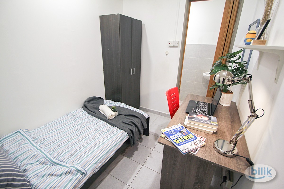 Image 2 of Include Utilities and Car park  🚗 Single bedroom with private bathroom and windows / AC located in PJS 7, Bandar sunway - Room rental in 