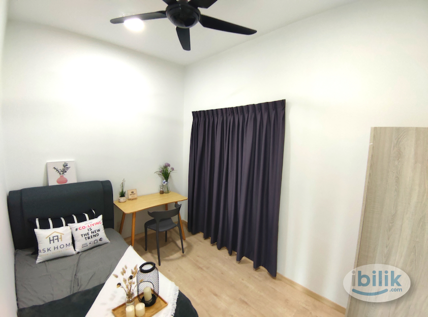 Image 2 of PARKHILL RESIDENCE SINGLE ROOM FOR RENT - Room rental in 