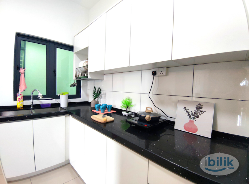 Image 4 of PARKHILL RESIDENCE SINGLE ROOM FOR RENT - Room rental in 