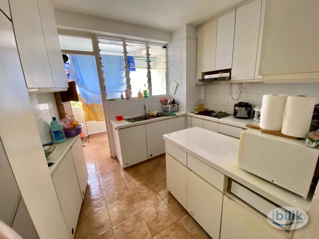 Image 3 of Common Room / Near Clementi, Dover & Buona Vista MRT / 1 Pax Stay / Available 11 Oct / No Owner Stay - Room rental in 