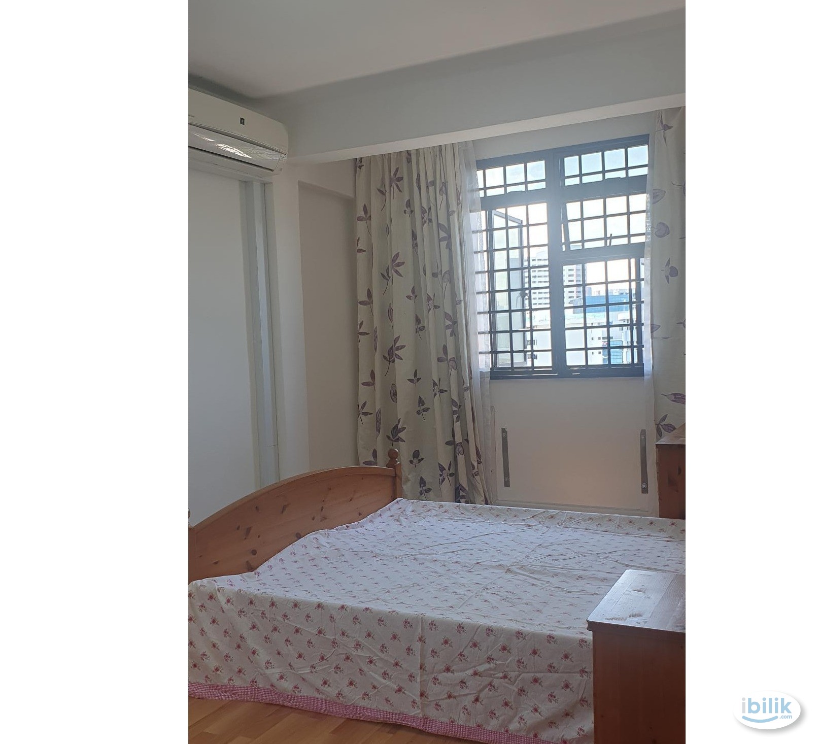 Image 2 of 3 rooms available - Room rental in 