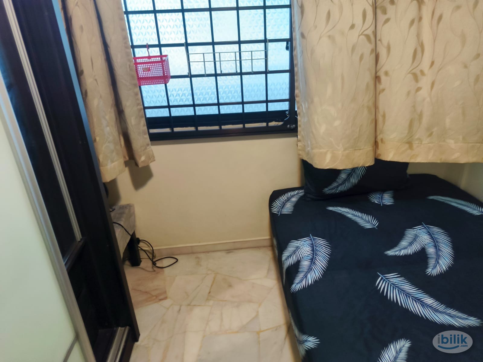 Image 2 of Indian's House - Room rental in 