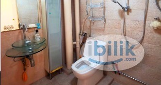 Image 2 of Common Room / 1–2 Pax Stay / Near Boon Lay, Jurong East & Clementi MRT / Available 02 Oct / No Owner Stay - Room rental in 