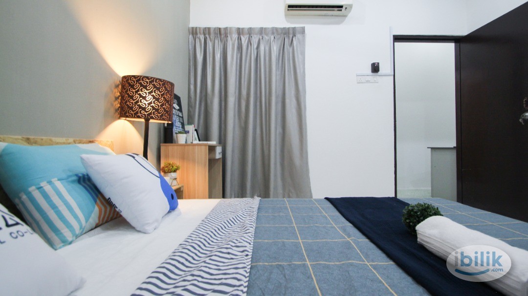 Image 3 of Fully Furnished 🤩Including Car park🚗 and Utilities ⭐ Middle Queenbedroom with AC located in Taman Aman, Petaling Jaya - Room rental in 