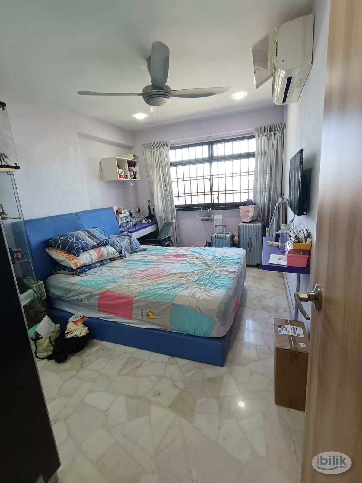 Image 2 of Middle Room at Woodlands, Singapore - Room rental in 