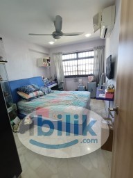 Room Rental in  - Middle Room at Woodlands, Singapore