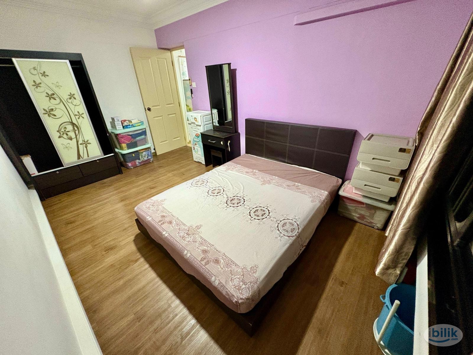 Image 1 of 644659 Fully furnished renovated medium room for rent. 5min walk to Jurong Point - Room rental in 