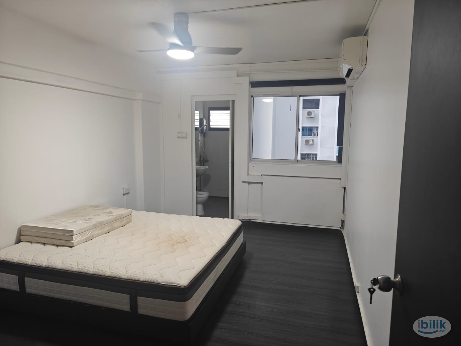 Image 2 of Common room for rent $800 blk 130 Yishun - Room rental in 