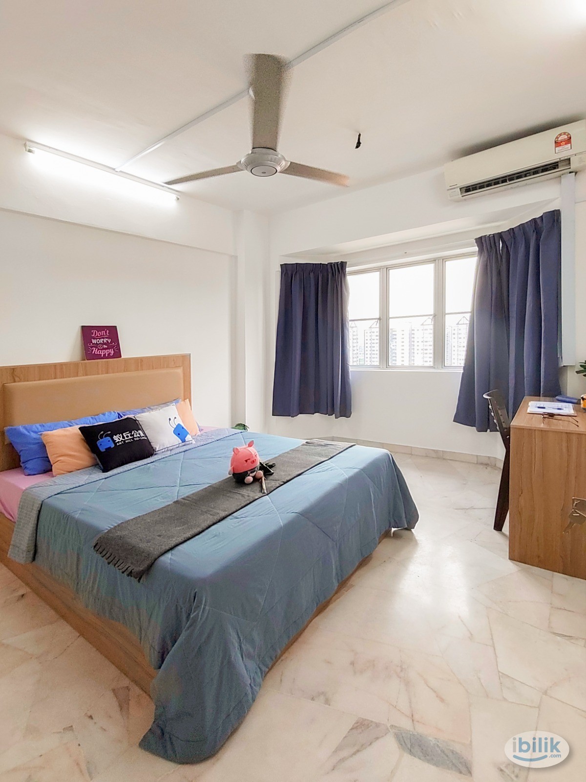 Image 2 of Queen Bed Medium Room with A/C & Window @ Taman Desa,, Cheras Near LRT ,, Midvalley - Room rental in 