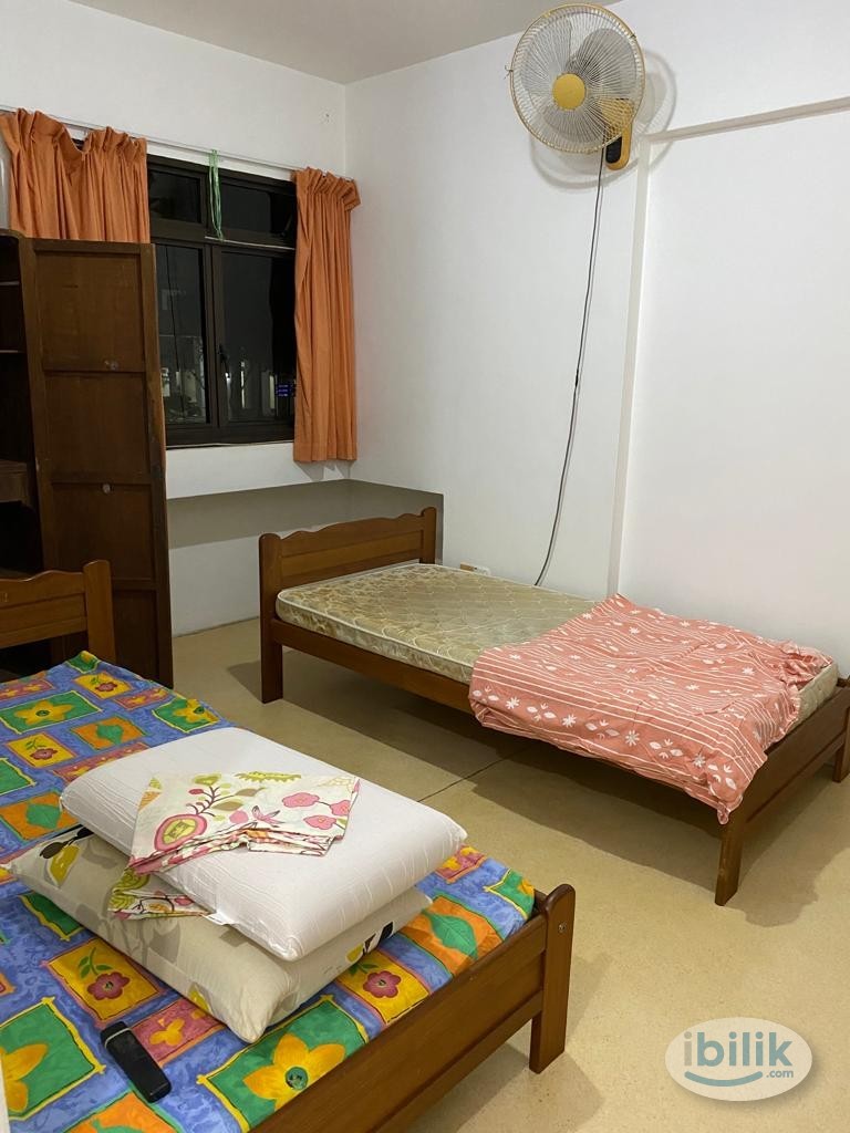 Image 1 of Master Room at Choa Chu Kang, Singapore - Room rental in 