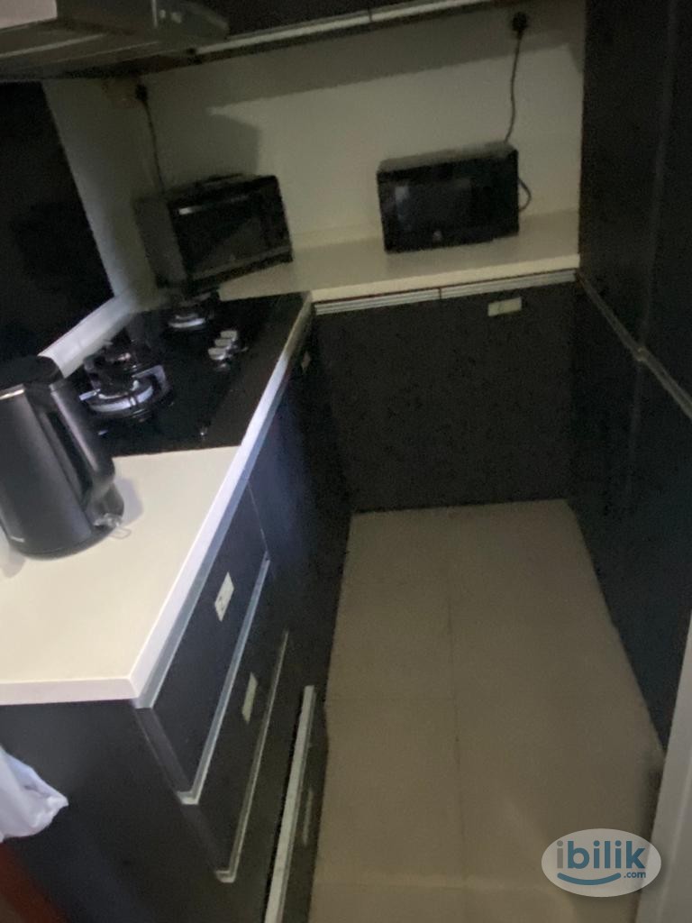 Image 2 of Room For Rent - River Valley - Room rental in 