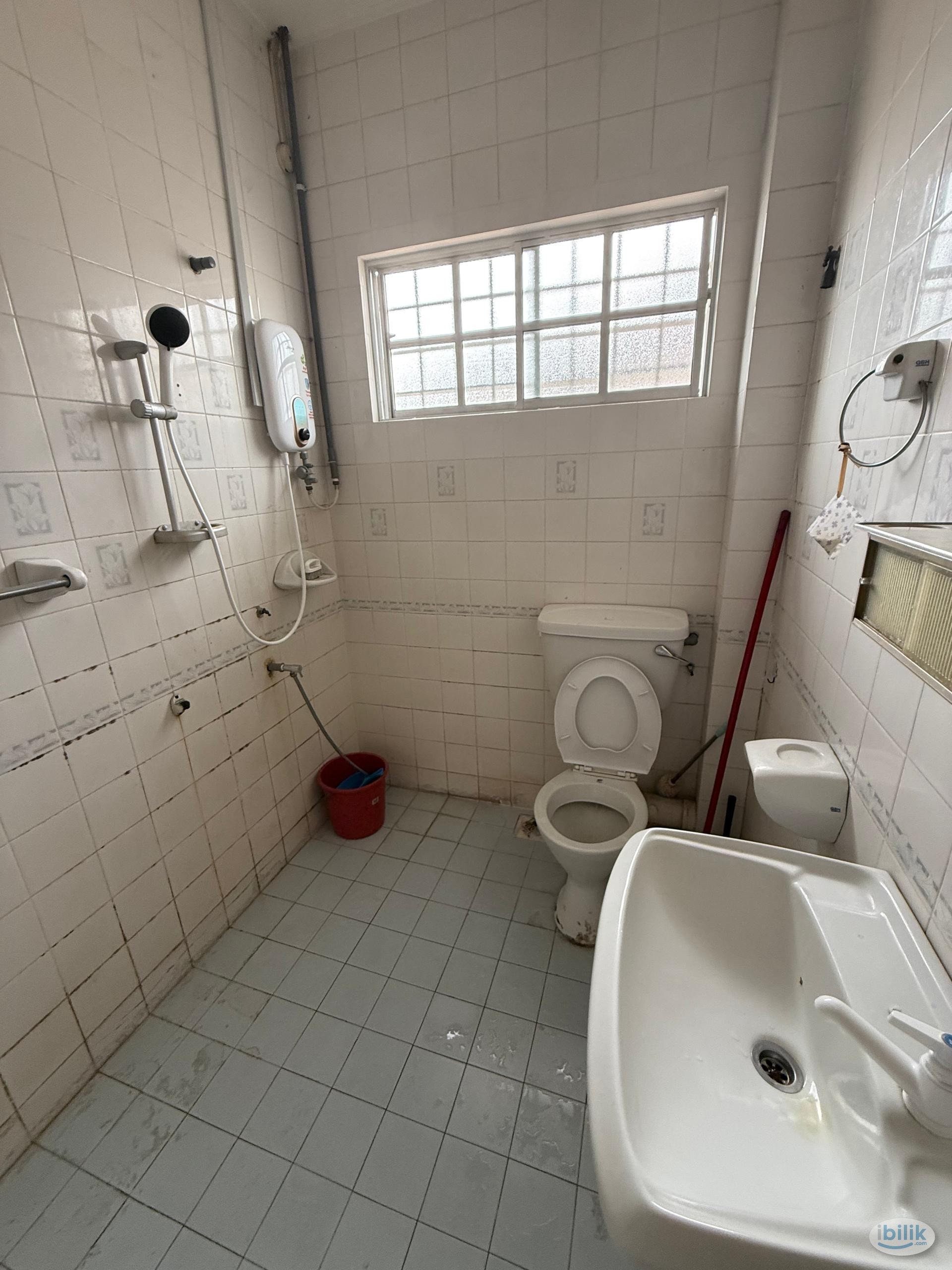 Image 4 of ‼️Low deposit‼️Private room @ sunway pyramid - Room rental in 