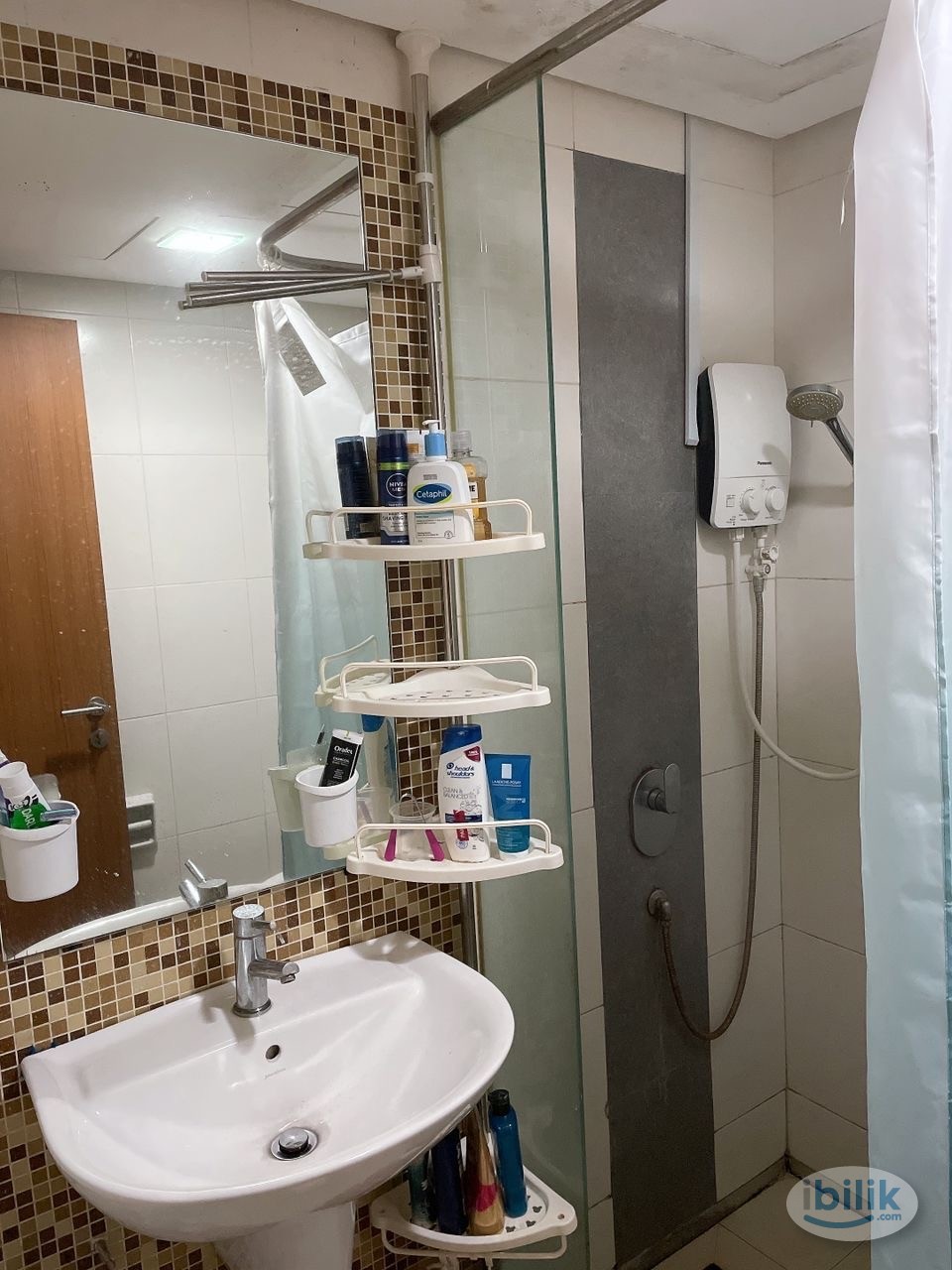 Image 3 of Middle Room at Titiwangsa Sentral, Titiwangsa - Room rental in 