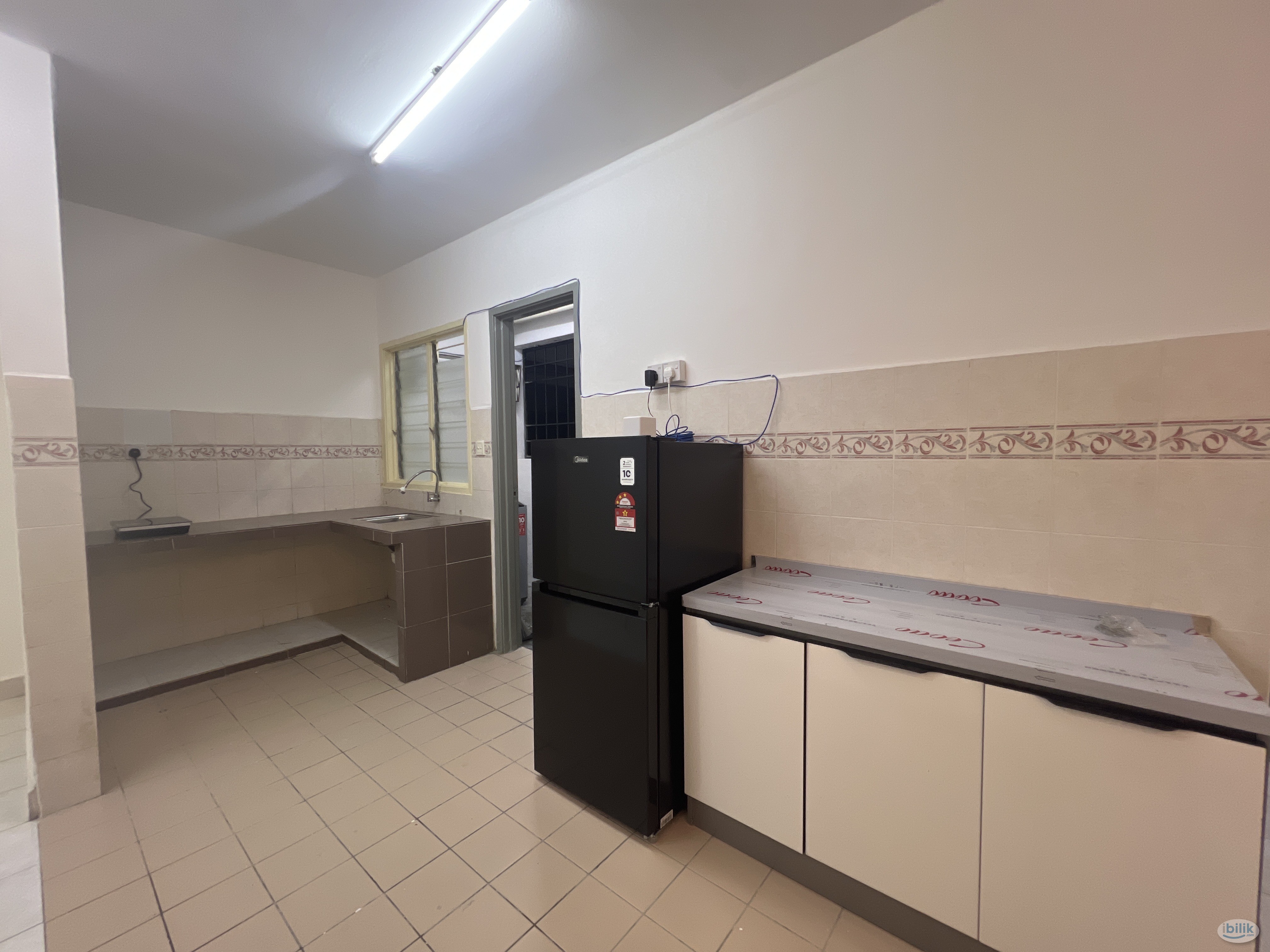 Image 4 of 🚶‍♀️Walking Distance to Bus Stop⭐ NEWLY RENOVATED 🔥Single Room at Flora Damansara, Damansara Perdana - Room rental in 