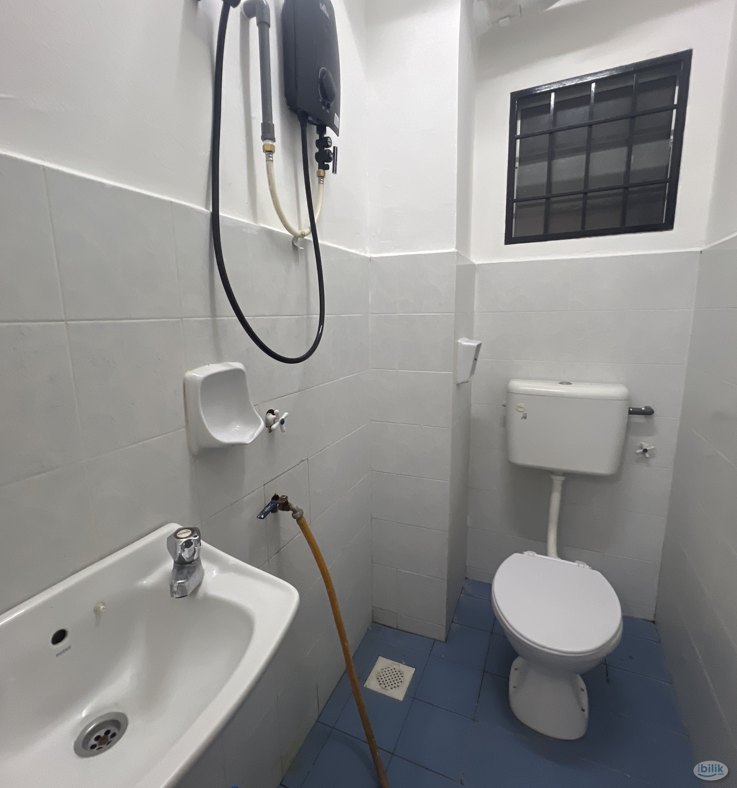 Image 2 of 🚶‍♀️Walking Distance to Bus Stop⭐ NEWLY RENOVATED 🔥Single Room at Flora Damansara, Damansara Perdana - Room rental in 