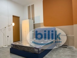 Room Rental in Petaling Jaya - Master Room at Pacific Place, Ara Damansara