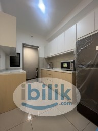 Room Rental in Petaling Jaya - Middle Room at D'Vervain Residence, Damansara Perdana