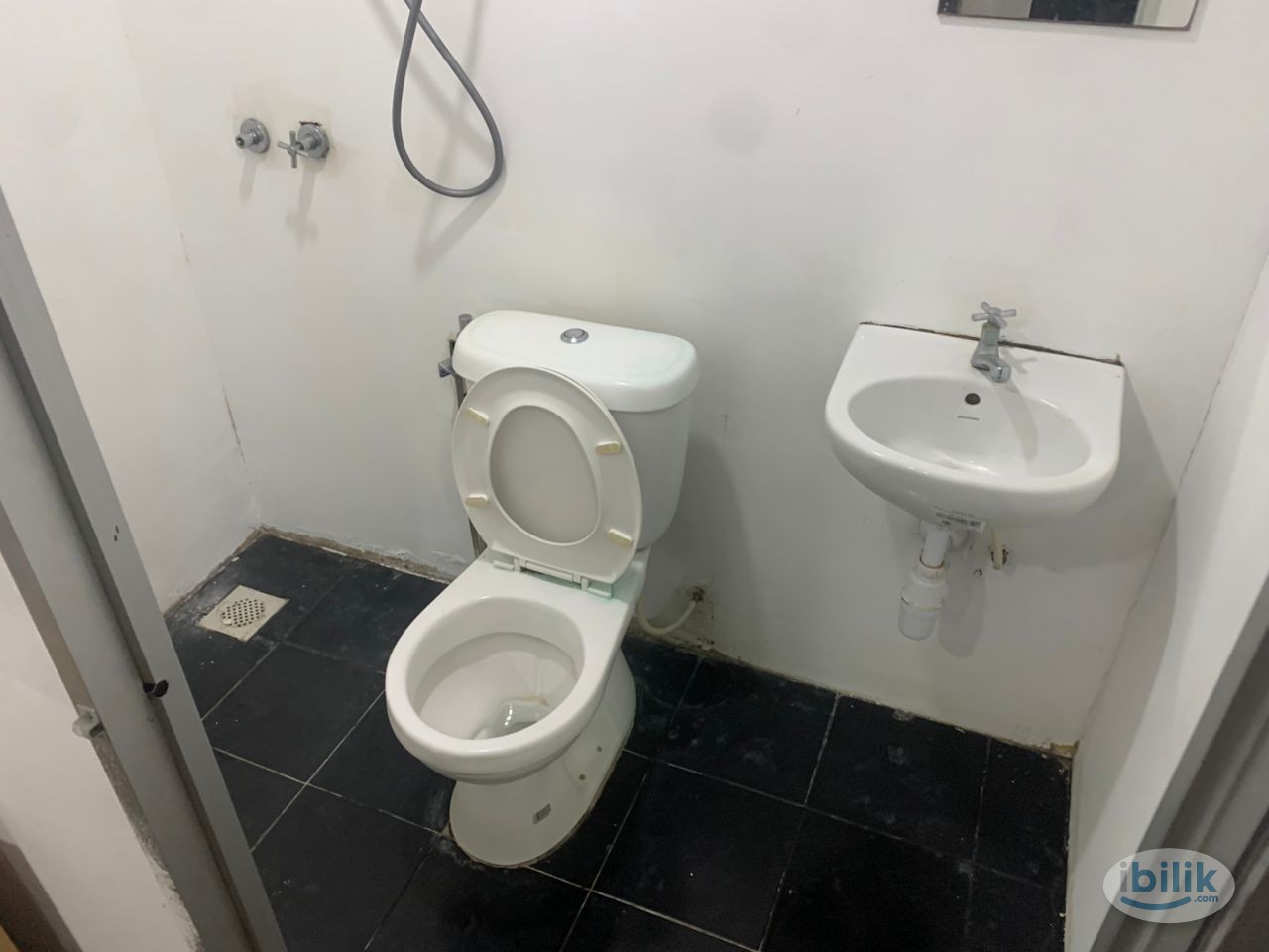 Image 1 of ‼️ ZERO DEPOSIT ‼️ 🏡 Middle Room @ SS15 🏡 🛁 Private Bathroom 🛁 - Room rental in 