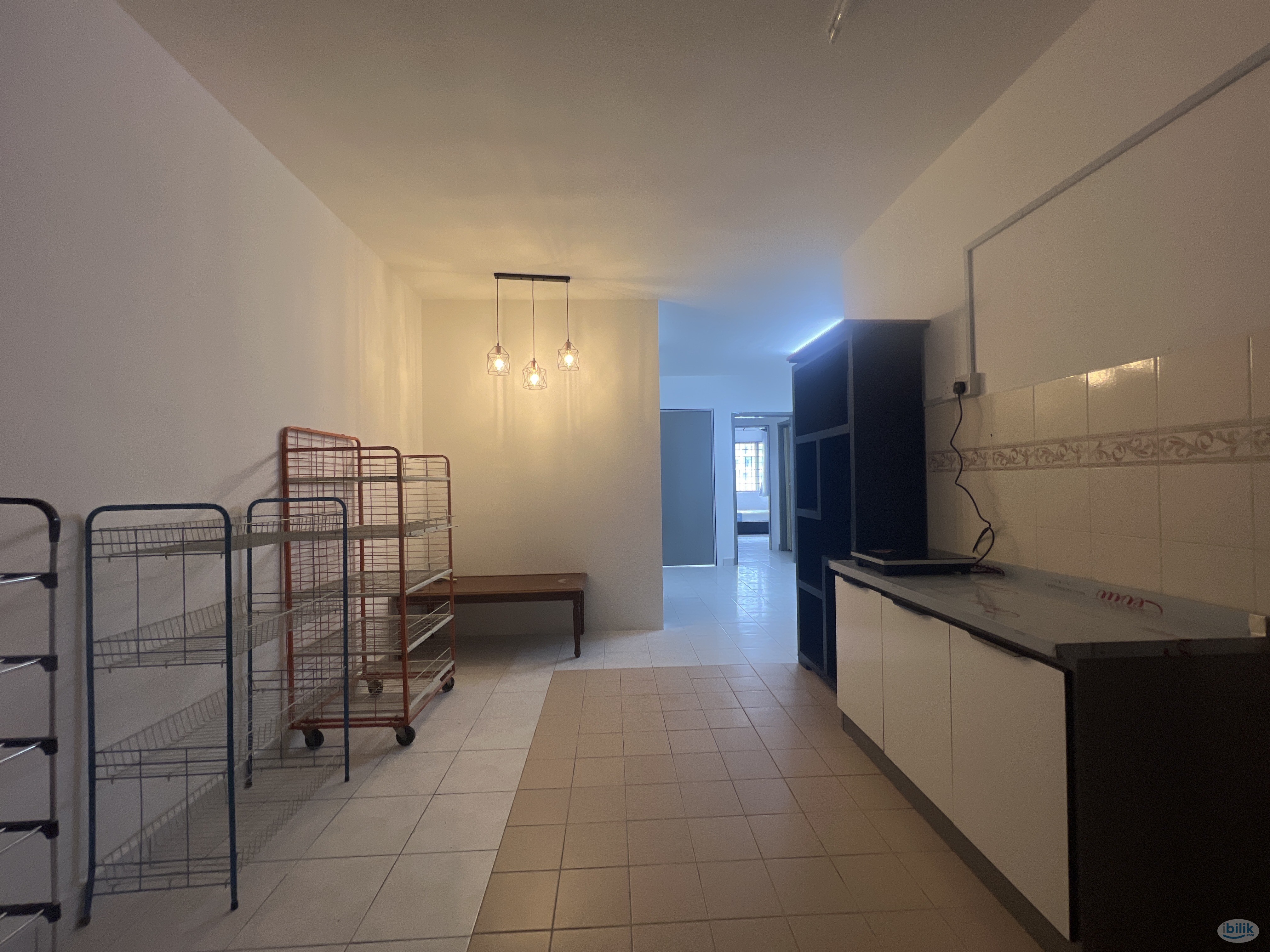 Image 3 of 🚶‍♀️Walking Distance to Bus Stop⭐ NEWLY RENOVATED 🔥Single Room at Flora Damansara, Damansara Perdana - Room rental in 