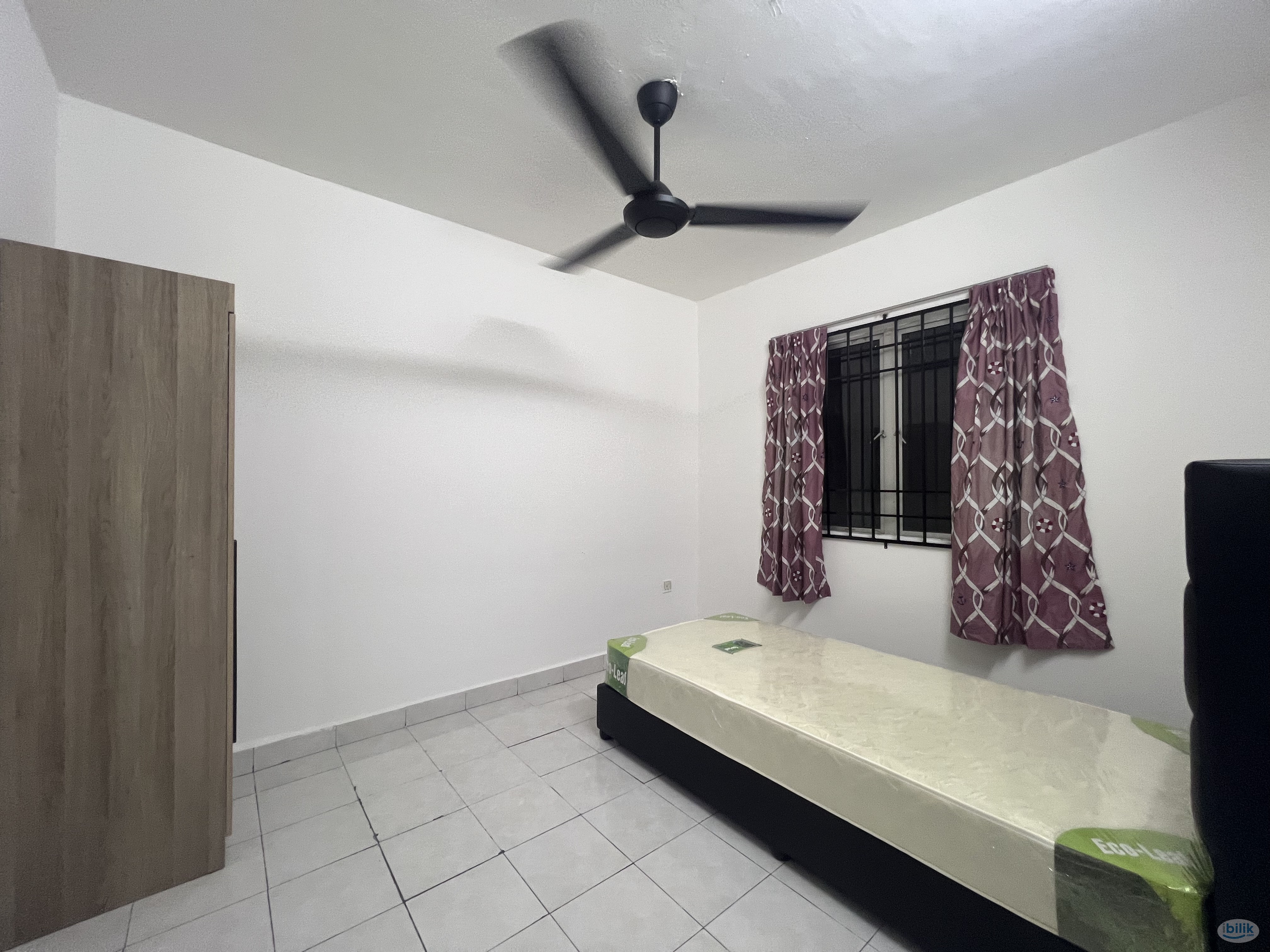 Image 1 of 🚶‍♀️Walking Distance to Bus Stop⭐ NEWLY RENOVATED 🔥Single Room at Flora Damansara, Damansara Perdana - Room rental in 