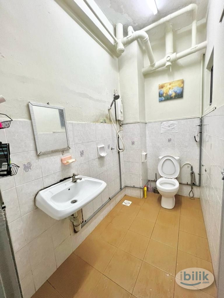 Image 4 of 🚶‍♀️Walking Distance to BRT Fully Furnished Master Room at Ridzuan Condominium, Bandar Sunway ✨ - Room rental in 