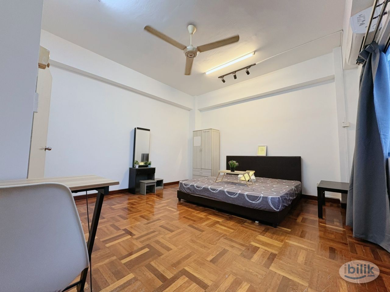 Image 2 of 🚶‍♀️Walking Distance to BRT Fully Furnished Middle Room at Ridzuan Condominium, Bandar Sunway ✨ - Room rental in 
