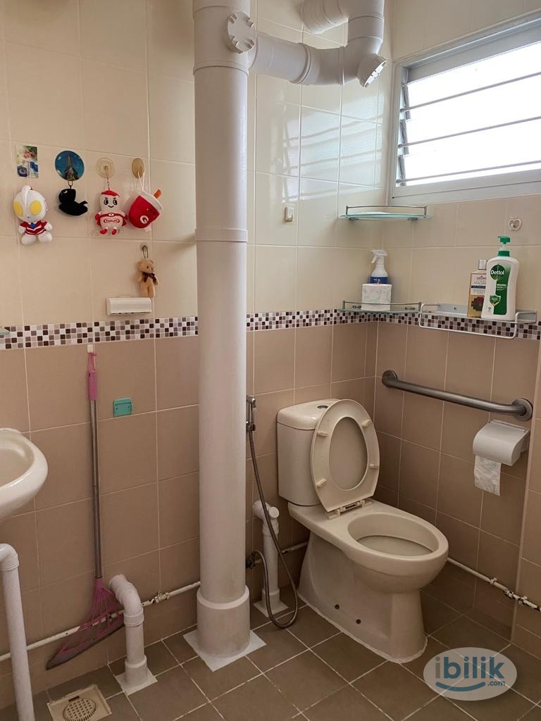 Image 4 of Single Room at Yishun, Singapore - Room rental in 