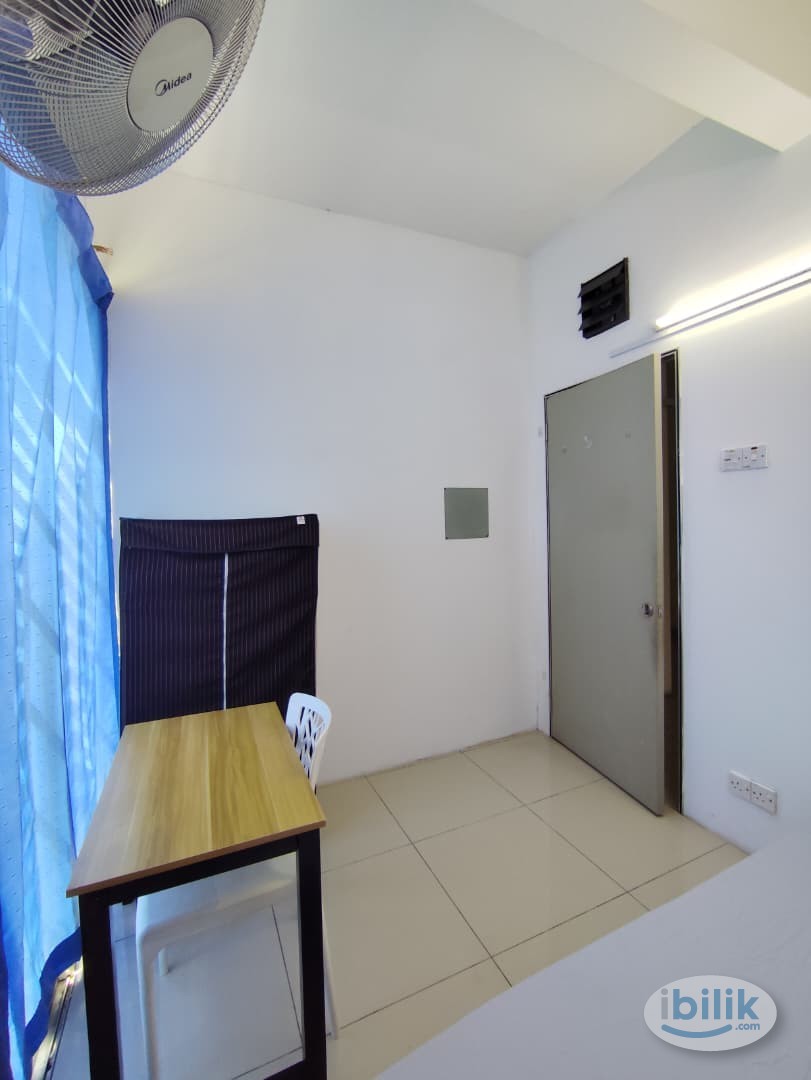 Image 2 of Low Rental‼️Bandar Botanic🏡 10 Mins to Aeon Bukit Tinggi🛍️ - Room rental in 