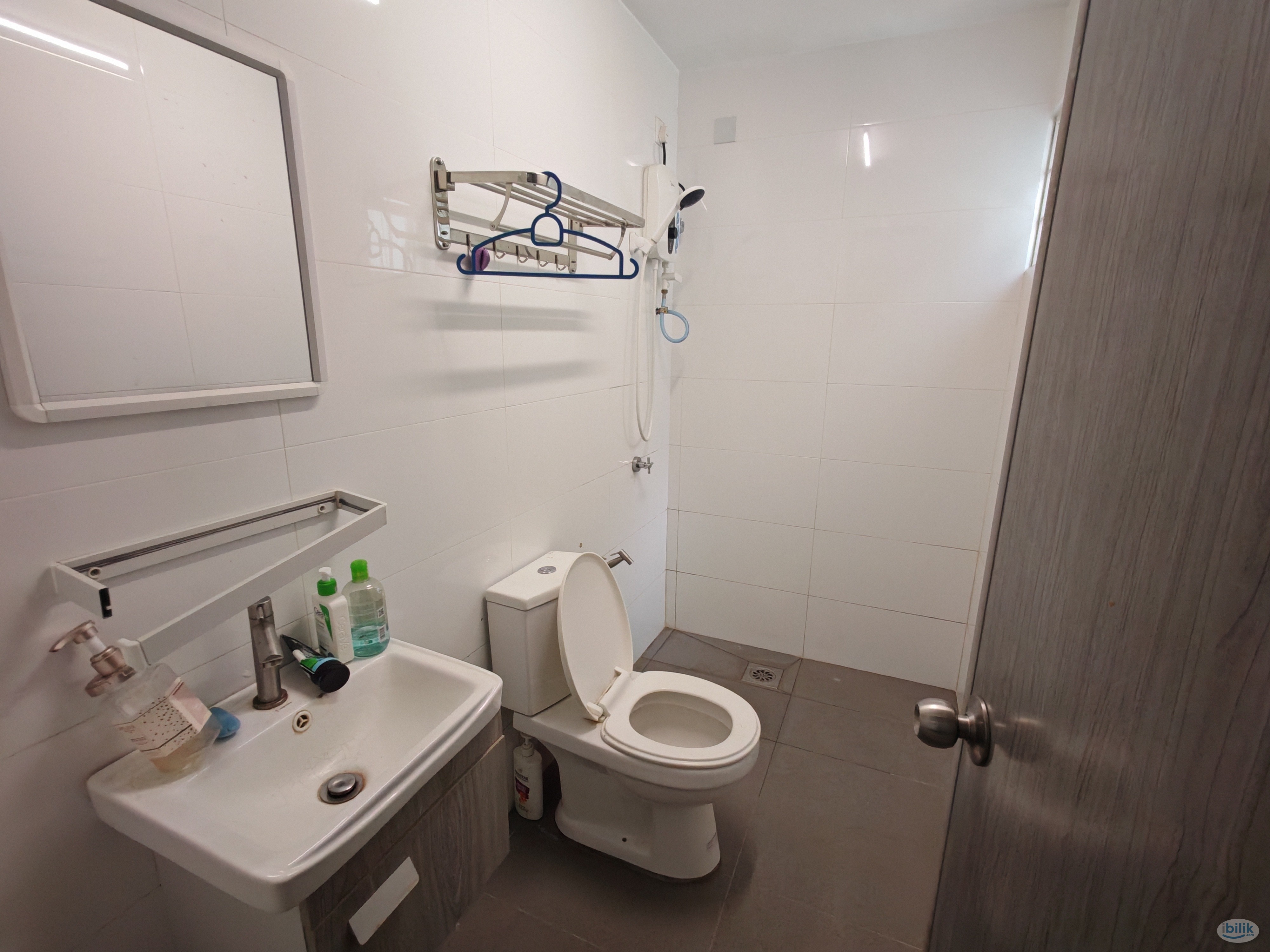 Image 3 of Well FUrnished Single Room at PJS 9 (walk to Sunway university,  Sunway Pyramid, Monash, BRT) - Room rental in 