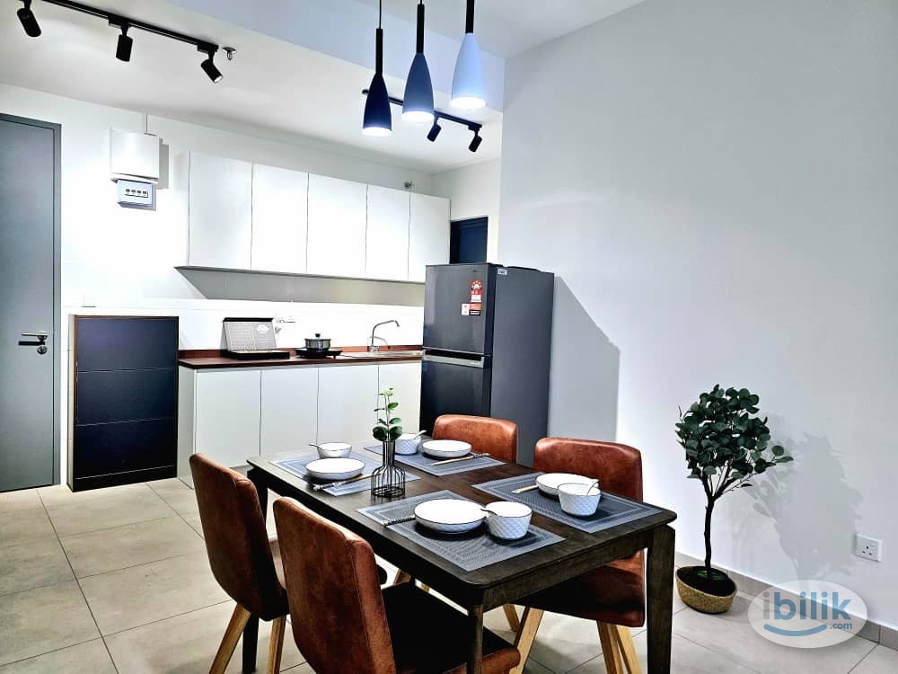 Image 3 of META RESIDENCE, 5 MINUTES TO MRT - Room rental in 