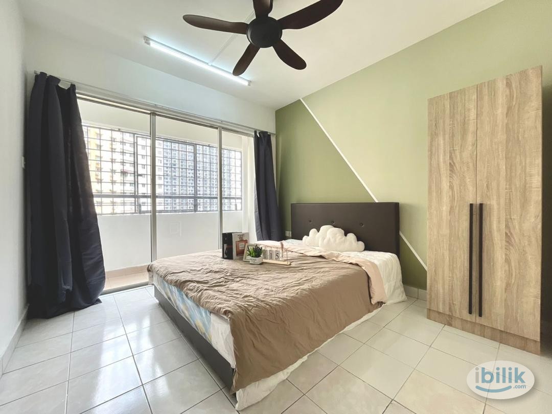 Image 1 of Muslim female unit - Room rental in 