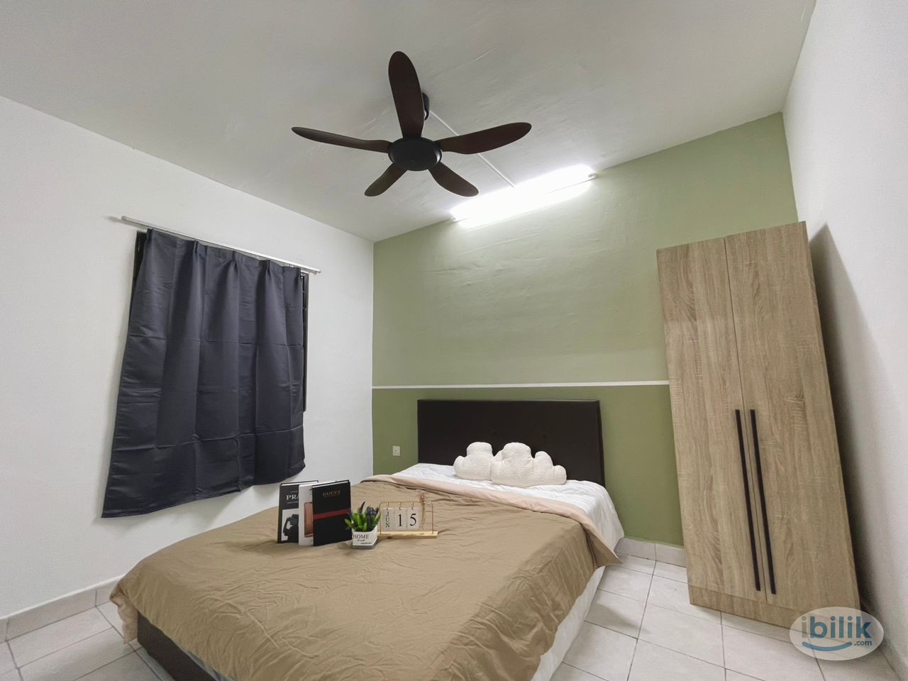 Image 1 of Muslim female middle room - Room rental in 