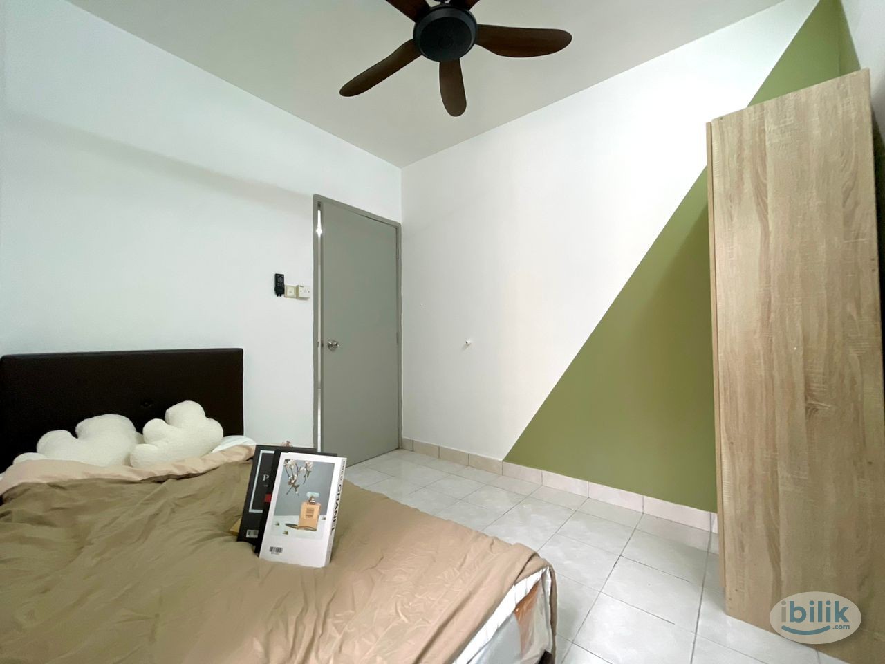 Image 1 of Muslim female single room - Room rental in 