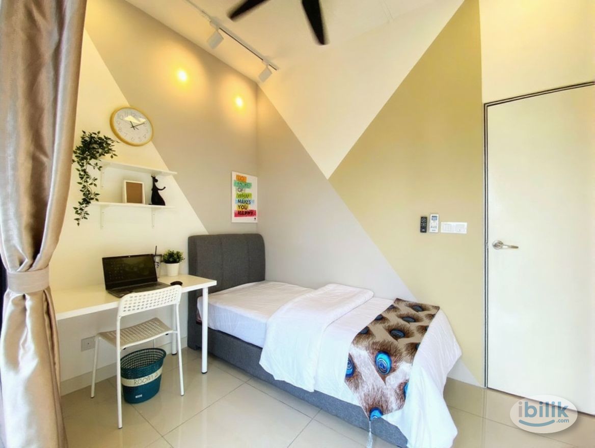 Image 2 of Fully Furnished Middle Room @ Continew Residence, Low Deposit - Room rental in 