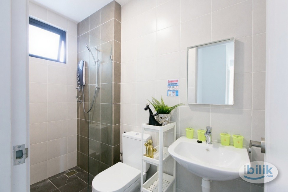 Image 5 of Fully Furnished Middle Room @ Continew Residence, Low Deposit - Room rental in 