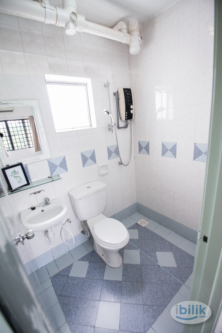 Image 3 of Promotion Price‼️ Single bedroom with fans only located in Salvia Apartment, Kota damansara - Room rental in 