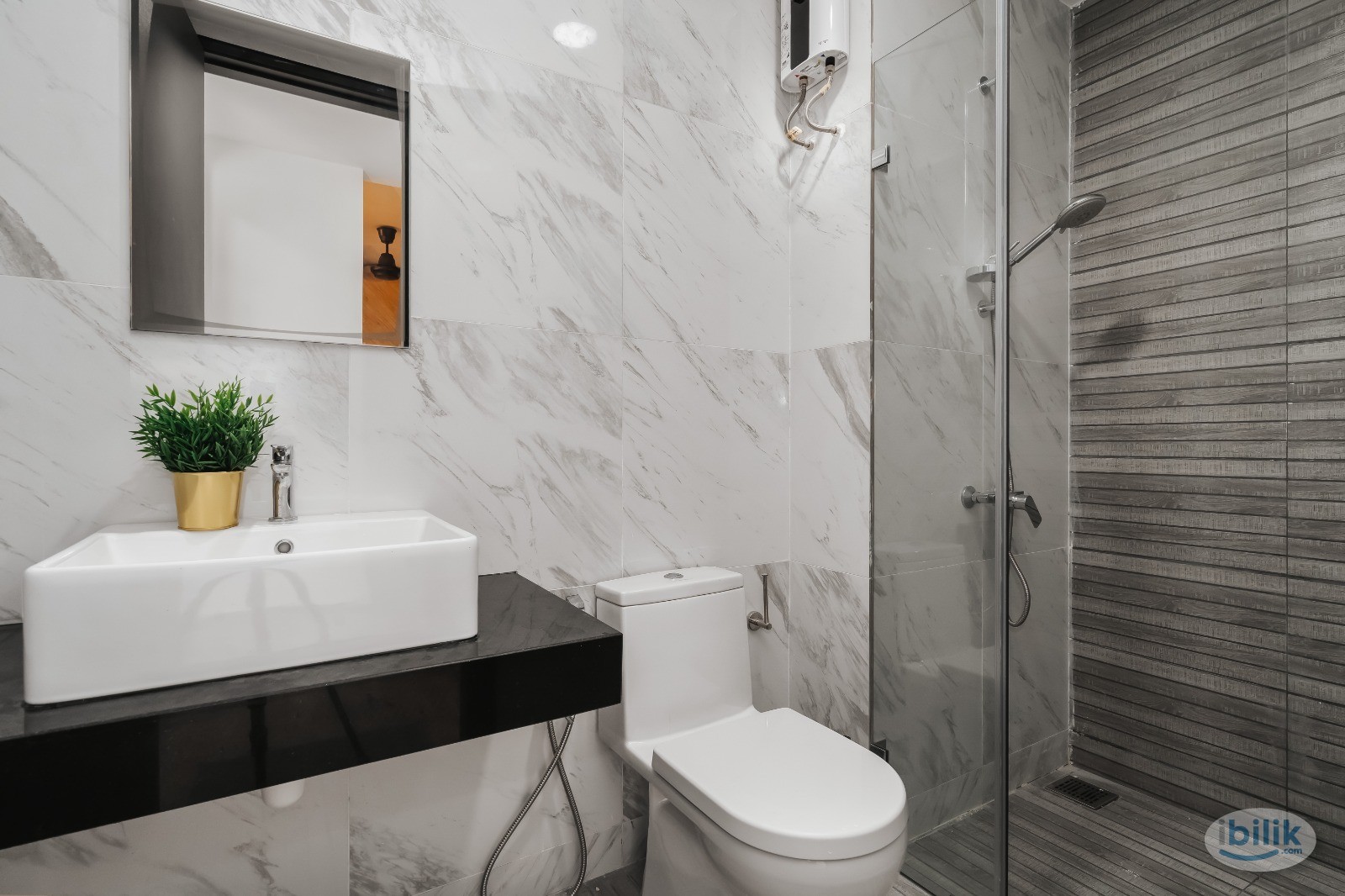 Image 5 of Middle Room at Emporis, Kota Damansara [PROMO] [FULLY FURNISHED] - Room rental in 