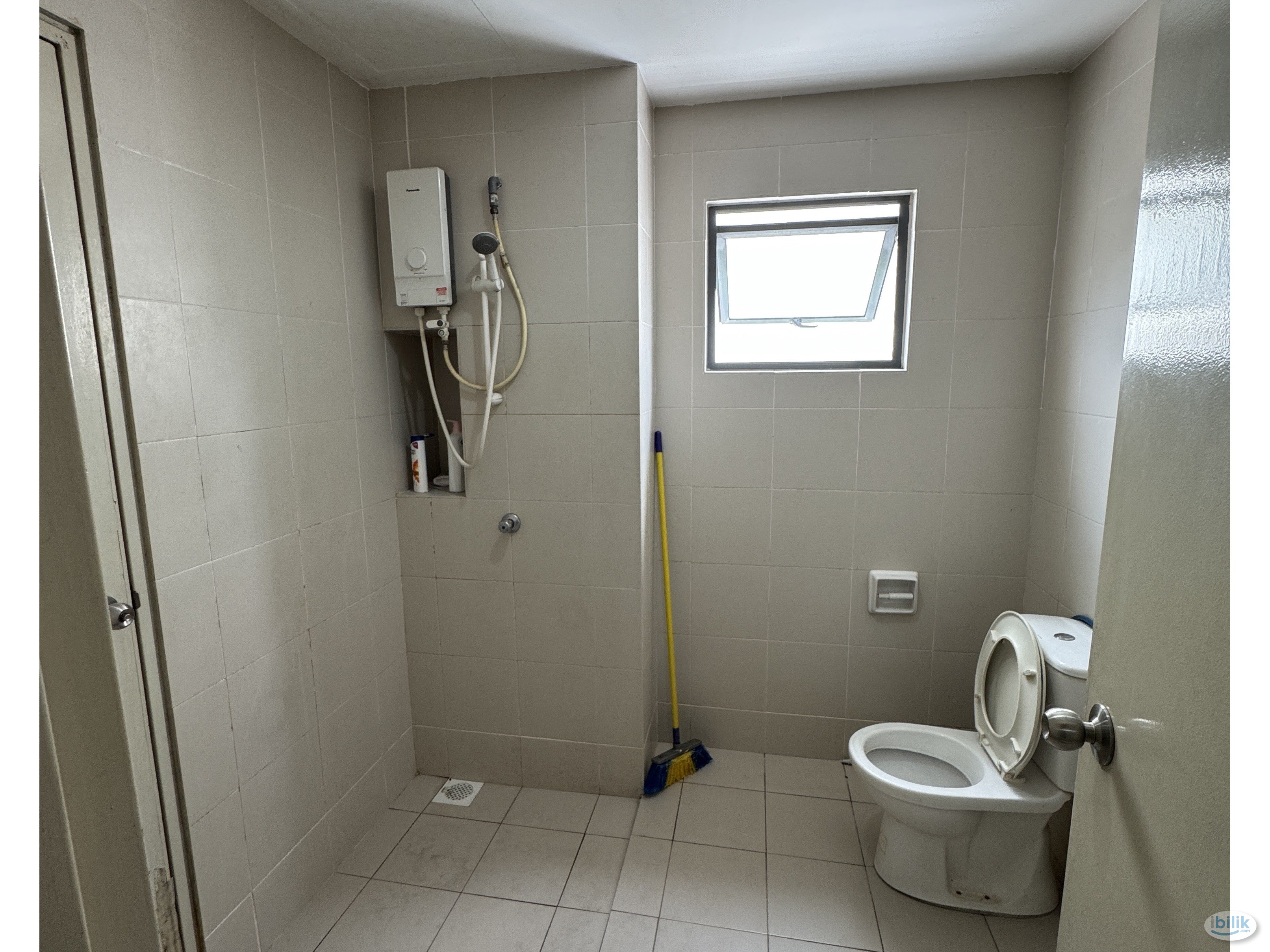 Image 3 of Just Only RM 600 Monthly  For A Single Room  At Setiawalk Residence - Room rental in 