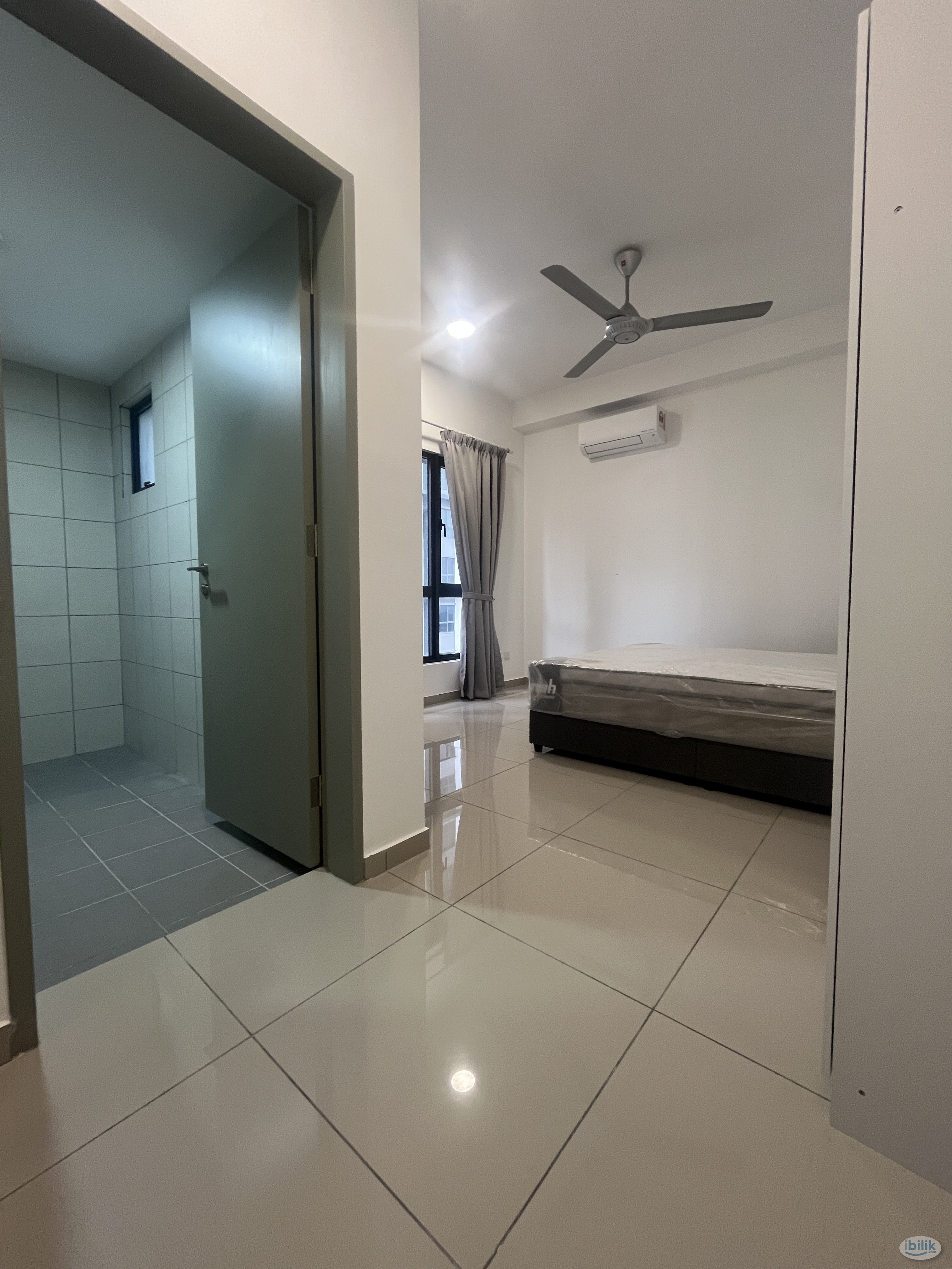 Image 5 of Master Room at D'Vervain Residence, Damansara Perdana - Room rental in 