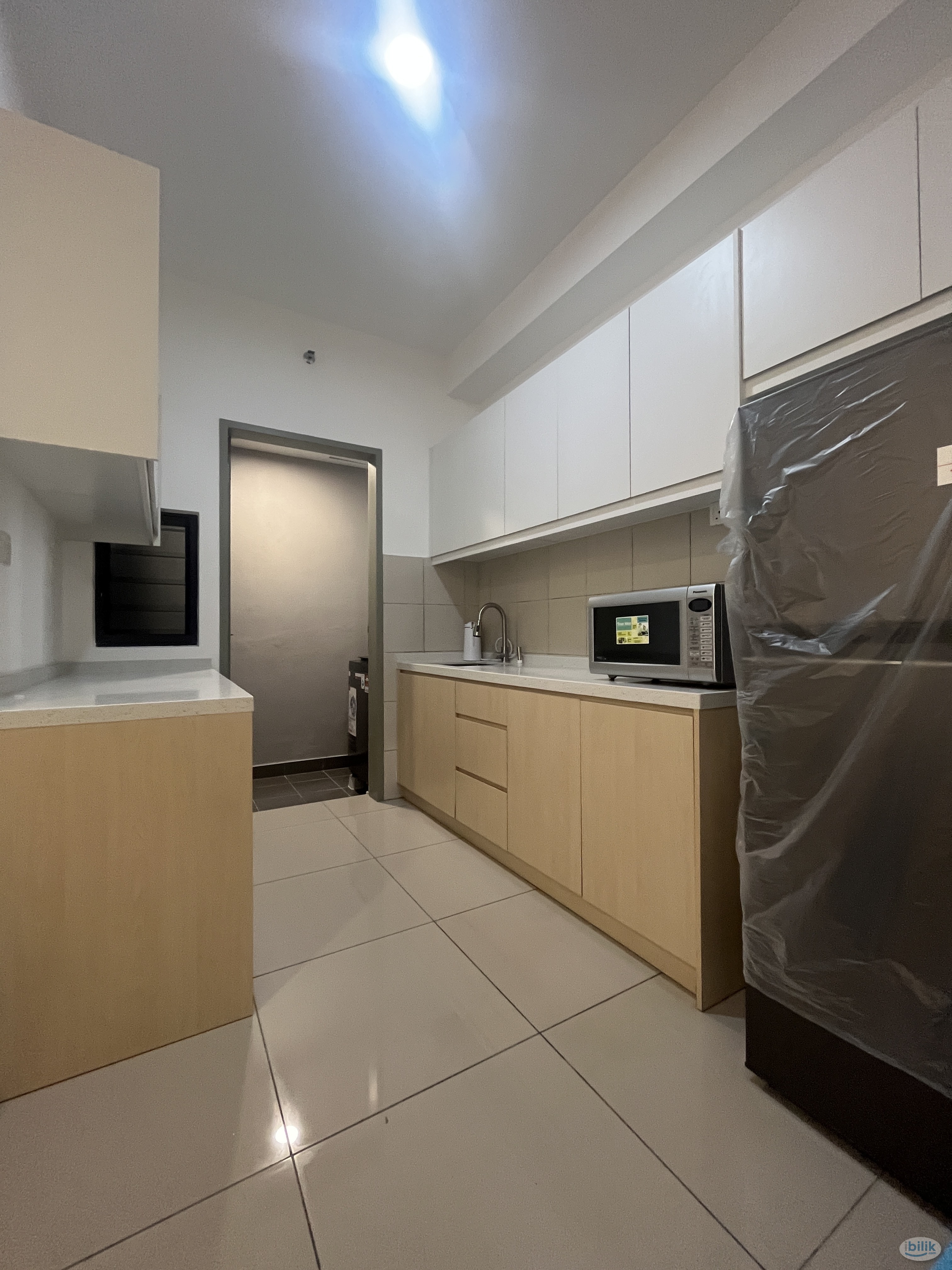 Image 2 of Master Room at D'Vervain Residence, Damansara Perdana - Room rental in 