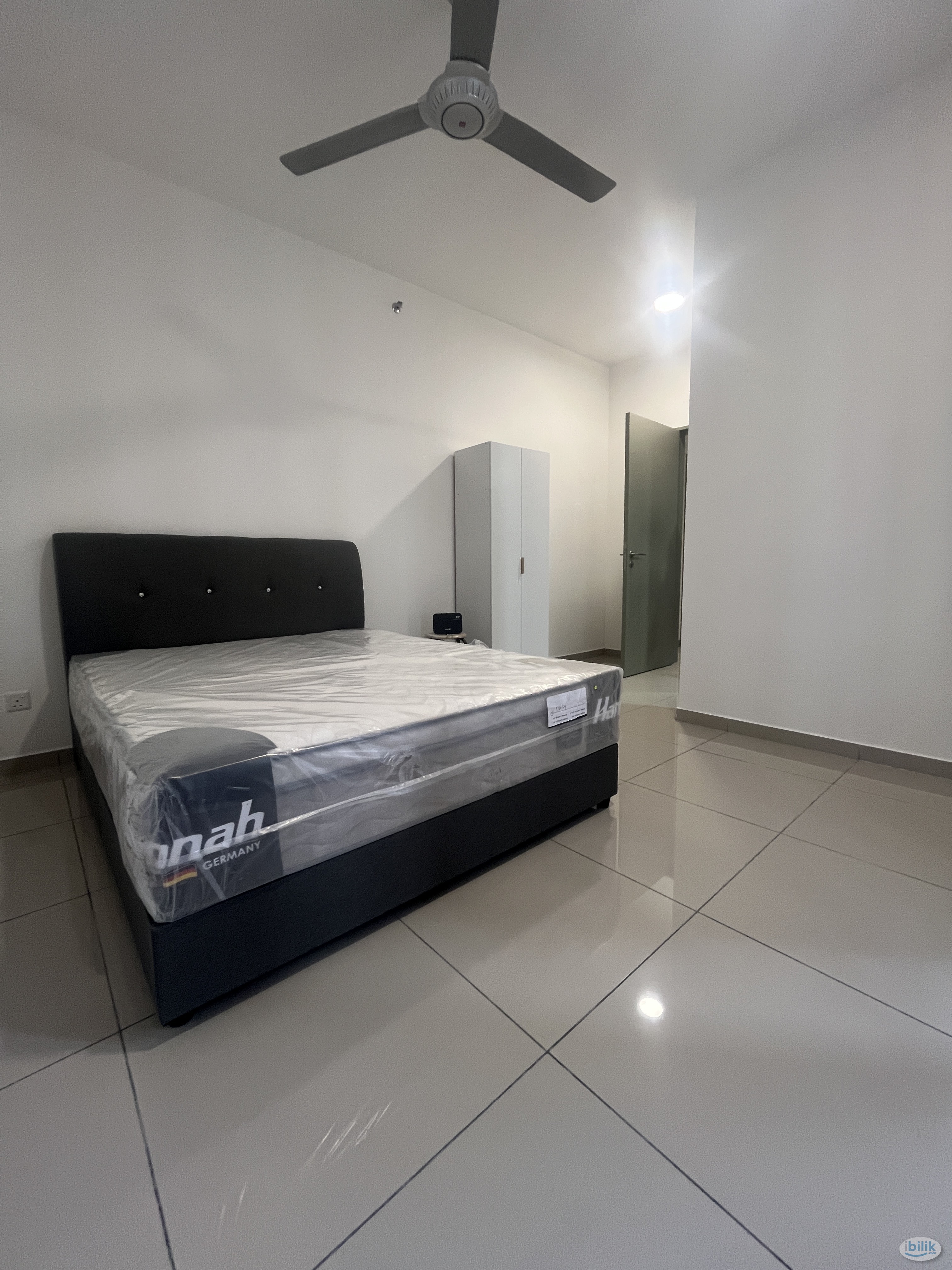 Image 4 of Master Room at D'Vervain Residence, Damansara Perdana - Room rental in 